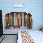 Hotel Ksr Moti Mahal \