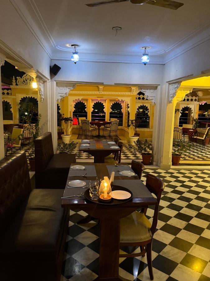 Ksr Moti Mahal 